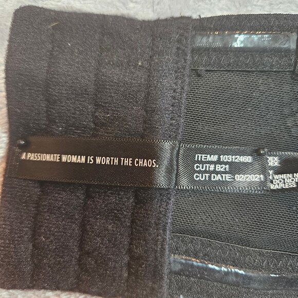 Torrid Curve Black Bra 42G Lace Adjustable cross or strapless Sexy Supportive - Picture 6 of 13